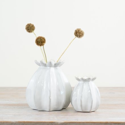 White poppy vase 11cm