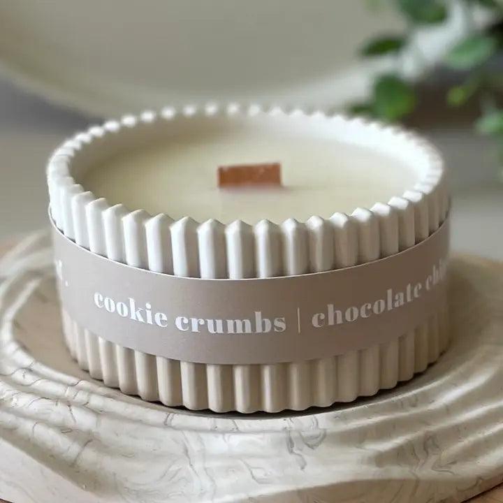 Cookie crumbs candle