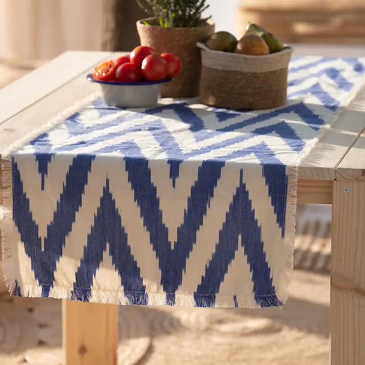 Galdana table runner