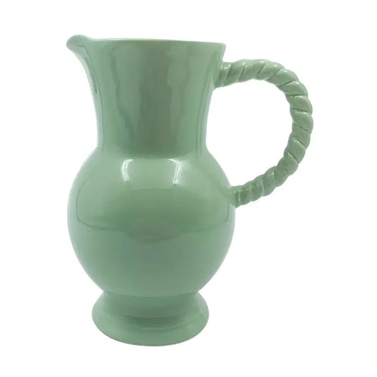 Twisted pitcher